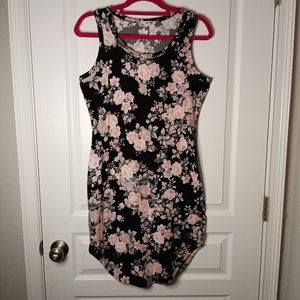023 Women's Floral Dress Super Soft Fitted Style! Size M/L